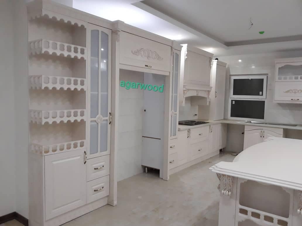 کابینت آشپزخانه ممبران کلاسیک که با شکل L